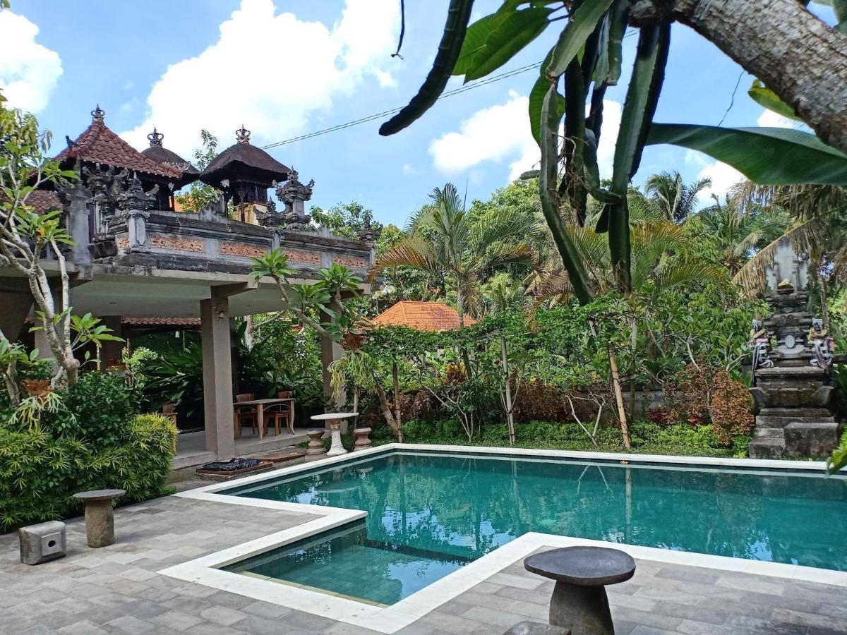 Ayu Bisma Homestay Убуд Экстерьер фото