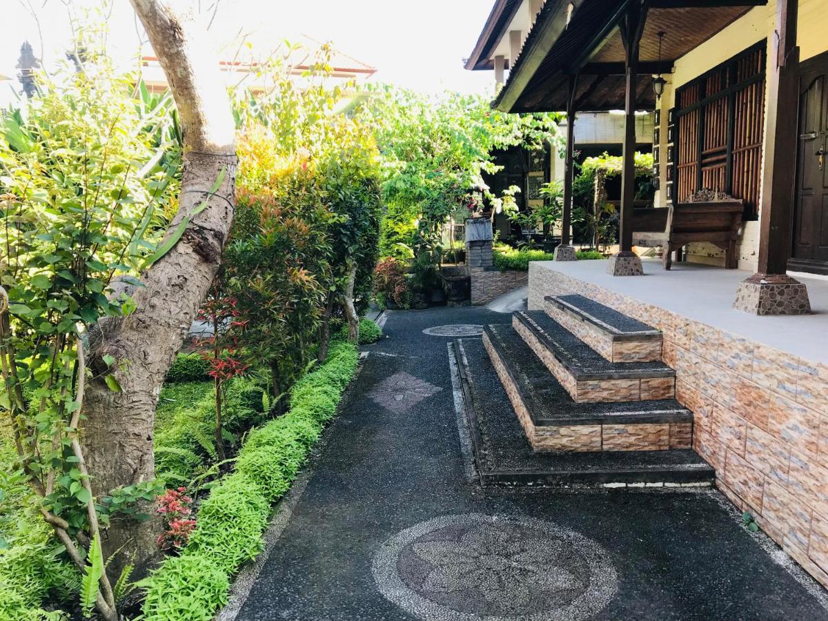 Ayu Bisma Homestay Убуд Экстерьер фото