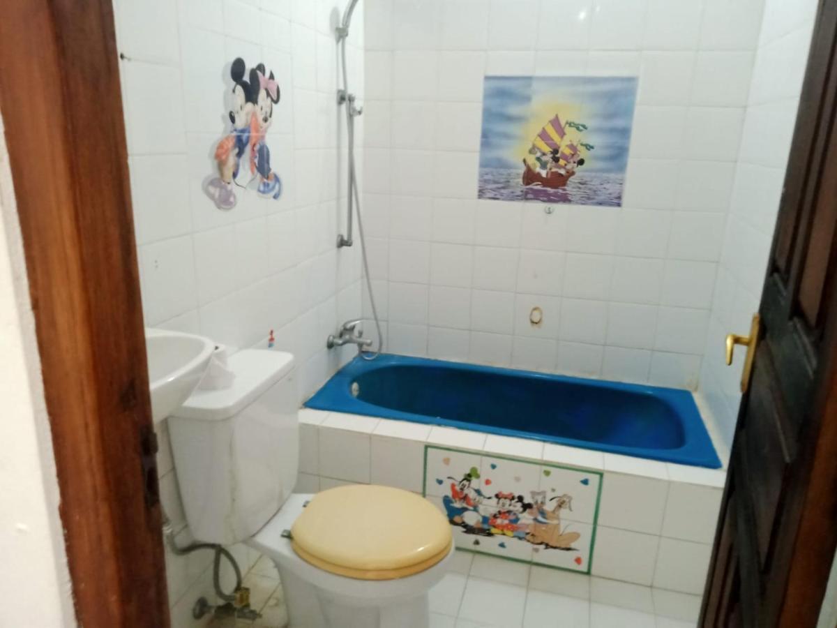 Ayu Bisma Homestay Убуд Экстерьер фото