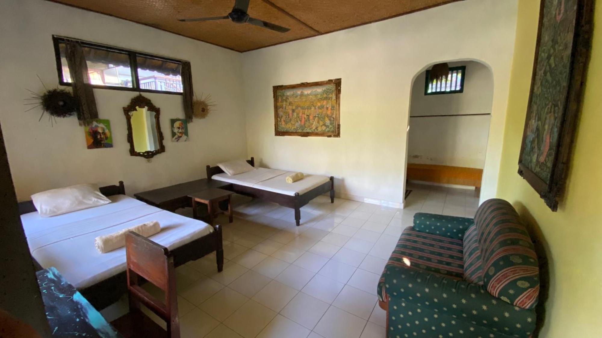 Ayu Bisma Homestay Убуд Экстерьер фото